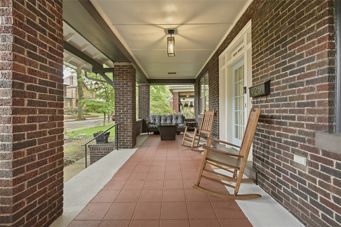 925 Mifflin Ave