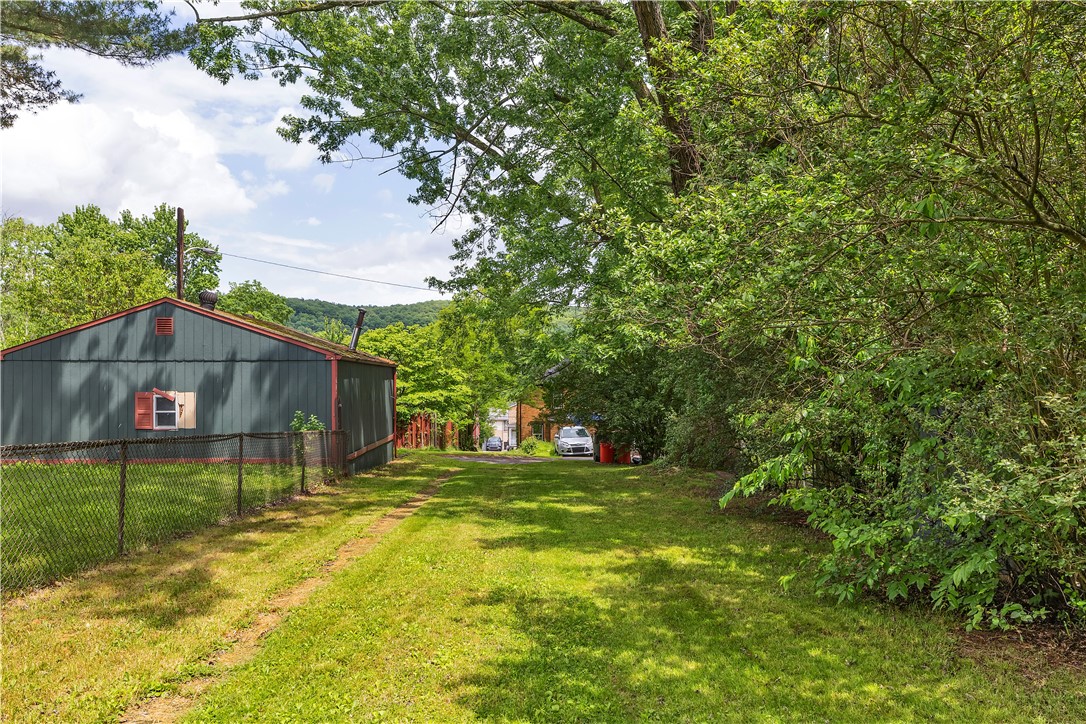 2914 5th Ave Ave, Beaver Falls, Pennsylvania image 17