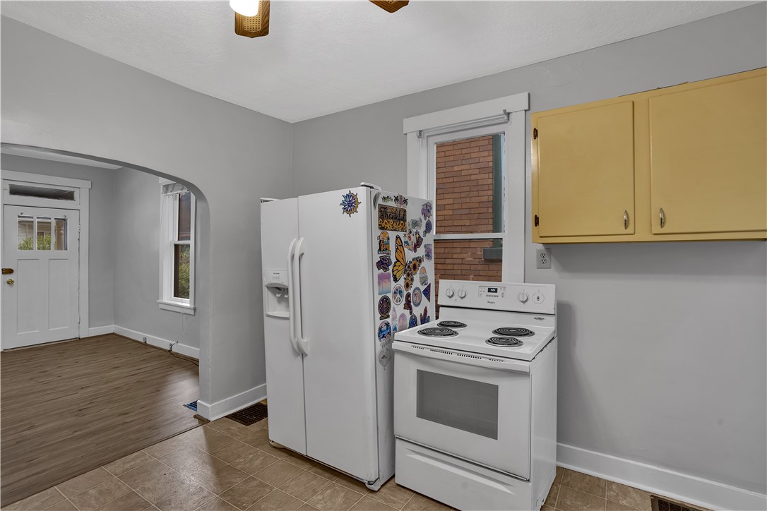 2914 5th Ave Ave, Beaver Falls, Pennsylvania image 9