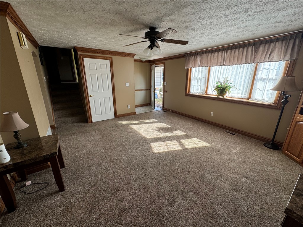 1766 Ivanhoe Drive Dr, North Huntingdon, Pennsylvania image 9