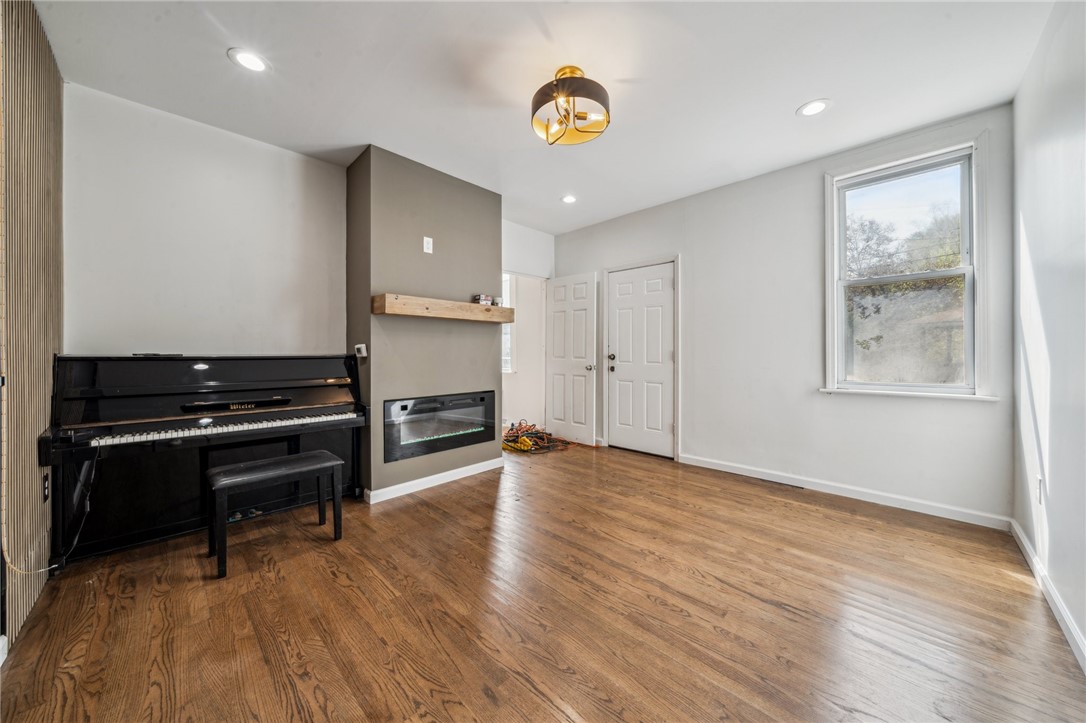 2819 Spring Garden Ave