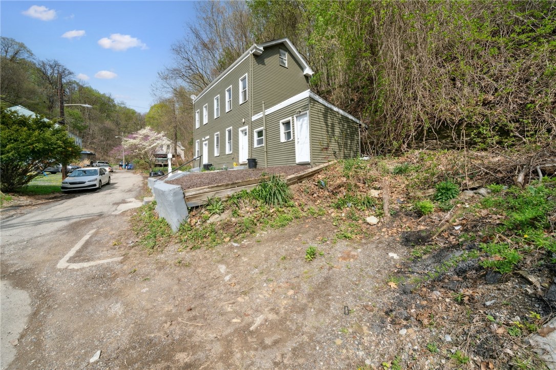 2819 Spring Garden Ave