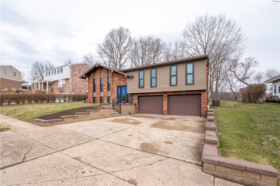 133 Westminster Dr Dr, Monroeville, Pennsylvania image 3