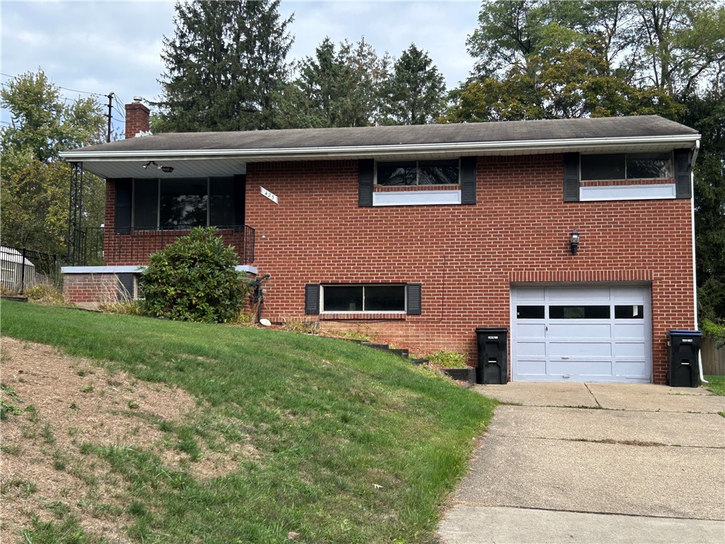 423 Sharon