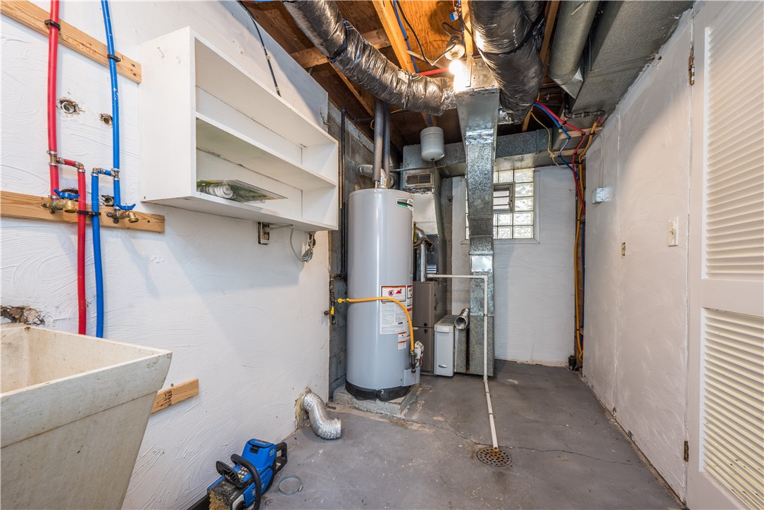 Shaler, Pennsylvania 15209, United States, 2 Bedrooms Bedrooms, ,1 BathroomBathrooms,Residential,Active,203469