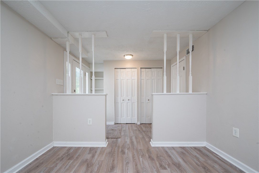 Shaler, Pennsylvania 15209, United States, 2 Bedrooms Bedrooms, ,1 BathroomBathrooms,Residential,Active,203469