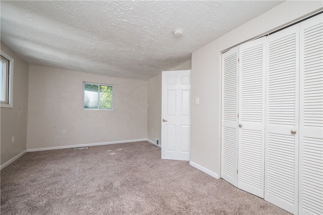 Shaler, Pennsylvania 15209, United States, 2 Bedrooms Bedrooms, ,1 BathroomBathrooms,Residential,Active,203469