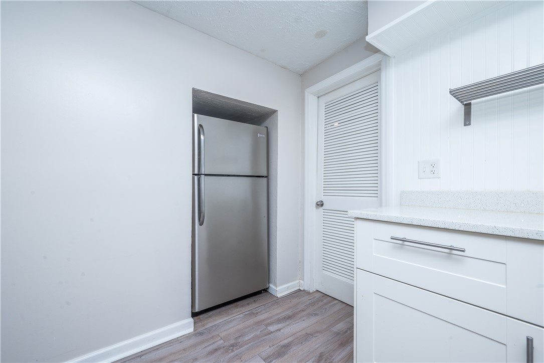 Shaler, Pennsylvania 15209, United States, 2 Bedrooms Bedrooms, ,1 BathroomBathrooms,Residential,Active,203469