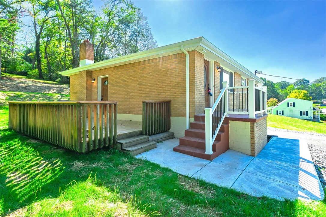 North Huntingdon, Pennsylvania 15642, United States, 3 Bedrooms Bedrooms, ,2 BathroomsBathrooms,Residential,Contingent,46272