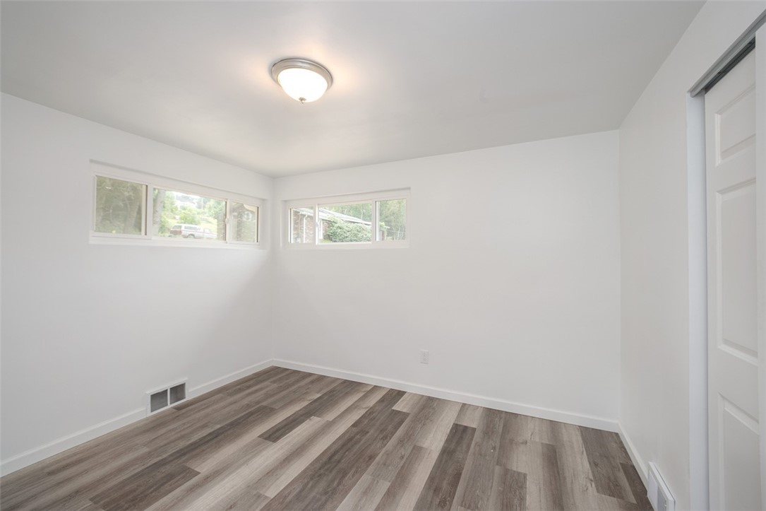 North Huntingdon, Pennsylvania 15642, United States, 3 Bedrooms Bedrooms, ,2 BathroomsBathrooms,Residential,Contingent,46272