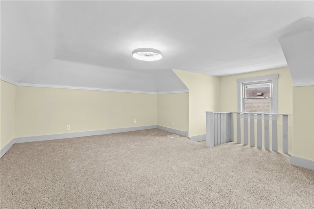 4037 Cloverlea St St, Brentwood, Pennsylvania image 31