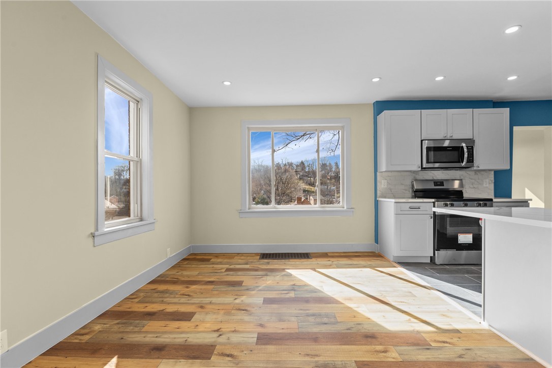 4037 Cloverlea St St, Brentwood, Pennsylvania image 12