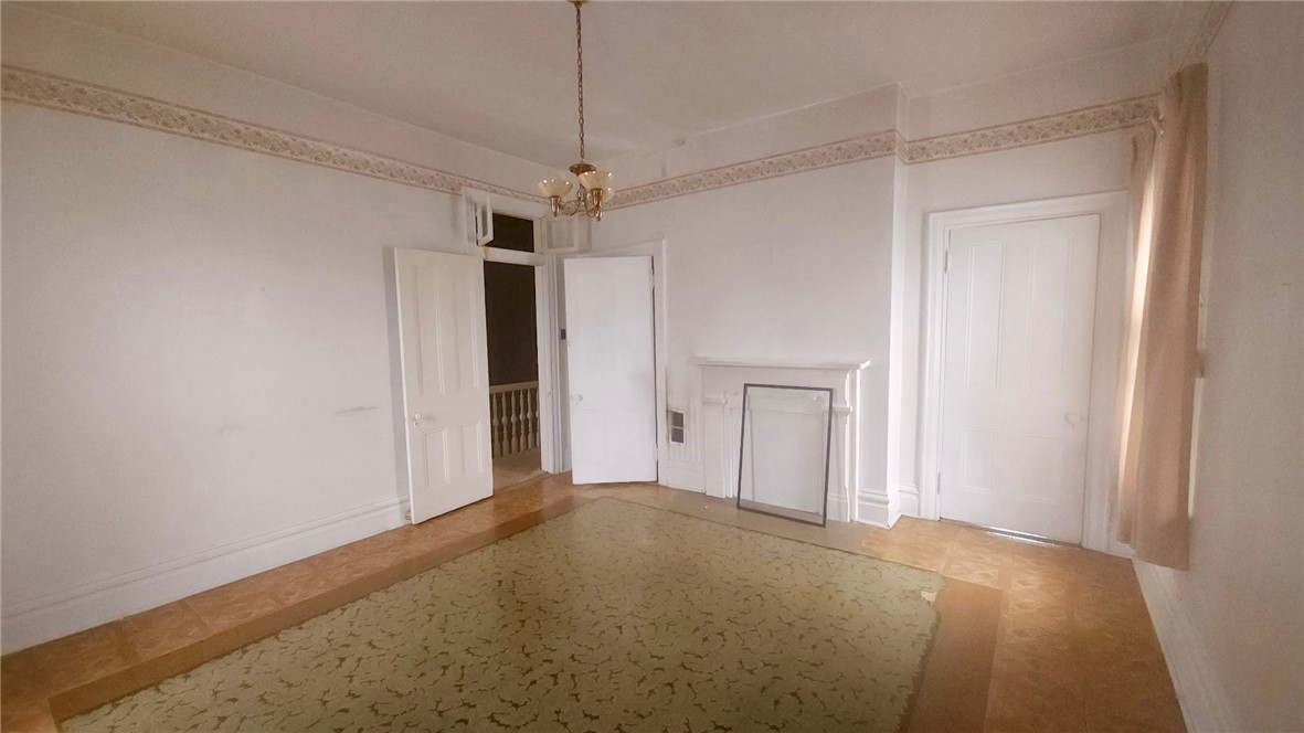 Lincoln-Larimer, Pennsylvania 15206, United States, 3 Bedrooms Bedrooms, ,1 BathroomBathrooms,Residential,Active,137150