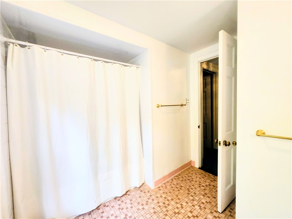 Unity Twp, Pennsylvania 15601, United States, 4 Bedrooms Bedrooms, ,2 BathroomsBathrooms,Residential,Active,231820