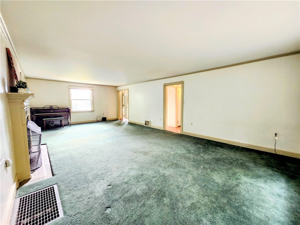 Unity Twp, Pennsylvania 15601, United States, 4 Bedrooms Bedrooms, ,2 BathroomsBathrooms,Residential,Active,231820