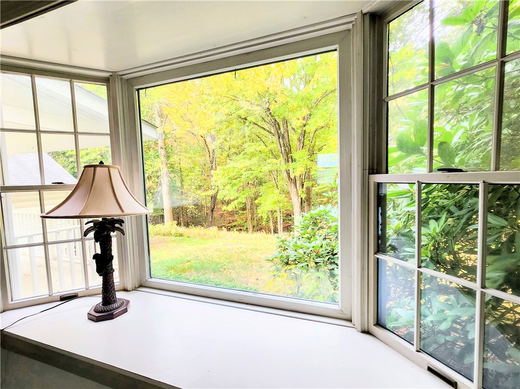 Unity Twp, Pennsylvania 15601, United States, 4 Bedrooms Bedrooms, ,2 BathroomsBathrooms,Residential,Active,231820