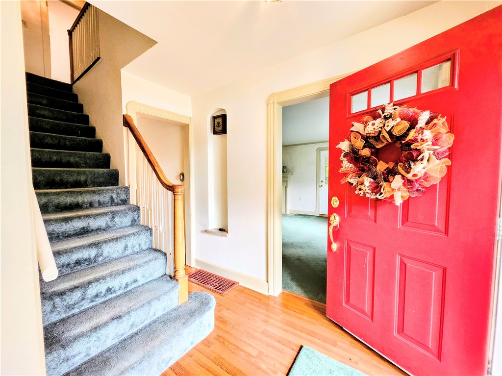 Unity Twp, Pennsylvania 15601, United States, 4 Bedrooms Bedrooms, ,2 BathroomsBathrooms,Residential,Active,231820