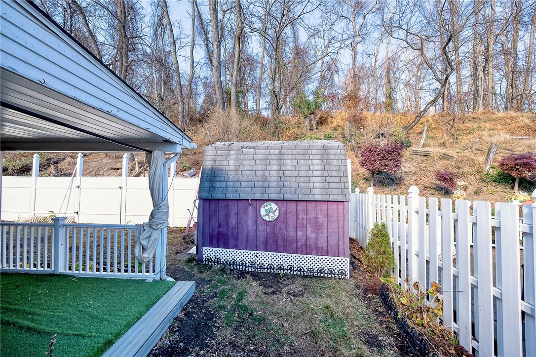 Penn Hills, Pennsylvania 15235, United States, 3 Bedrooms Bedrooms, ,3 BathroomsBathrooms,Residential,Active,91847