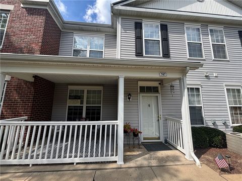 Photo of 707 Sonie Dr, Sewickley, PA 15143 (MLS # 1725114)