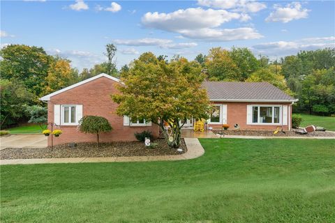 Photo of 200 Demar Blvd, Canonsburg, PA 15317 (MLS # 1741706)