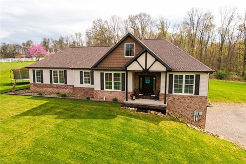 109 Brianna Ln Oakland Twp PA 16025