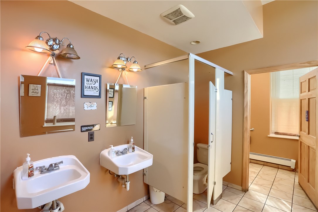 400 Duss Ave Ave, Ambridge, Pennsylvania image 12