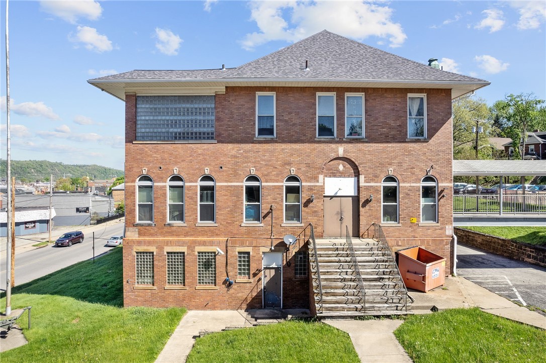 400 Duss Ave Ave, Ambridge, Pennsylvania image 4