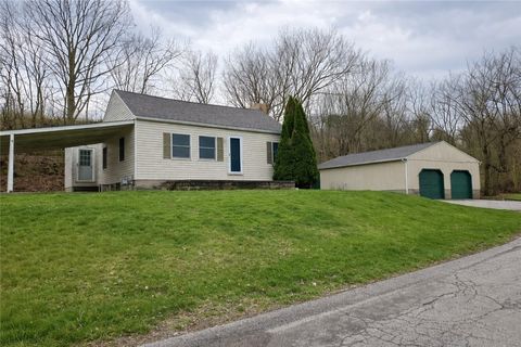 242 Stone Quarry Rd Center Twp PA 15061