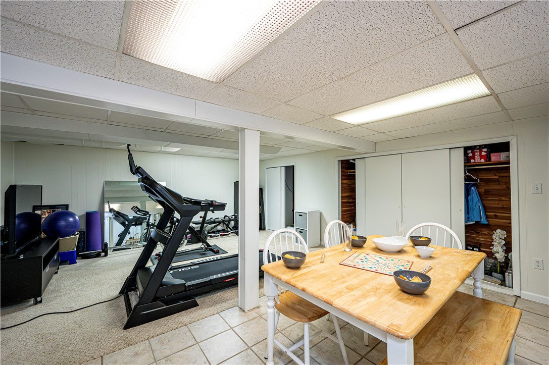 City Of Greensburg, Pennsylvania 15601, United States, 3 Bedrooms Bedrooms, ,3 BathroomsBathrooms,Residential,Pending,76464