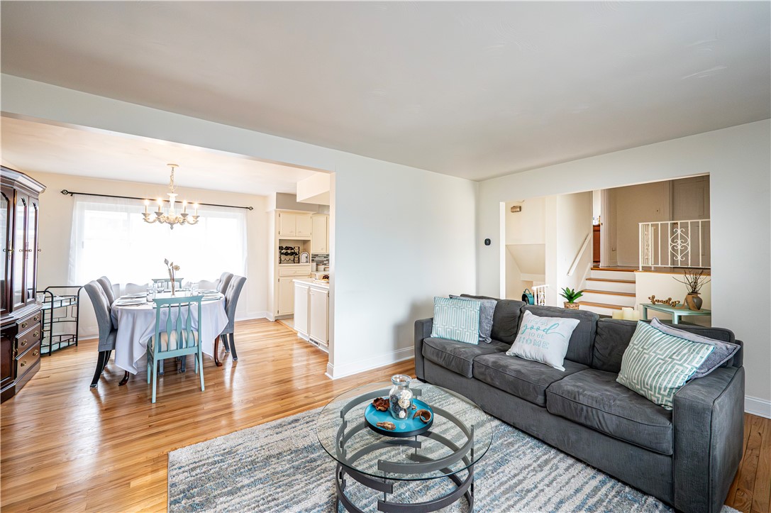 City Of Greensburg, Pennsylvania 15601, United States, 3 Bedrooms Bedrooms, ,3 BathroomsBathrooms,Residential,Pending,76464