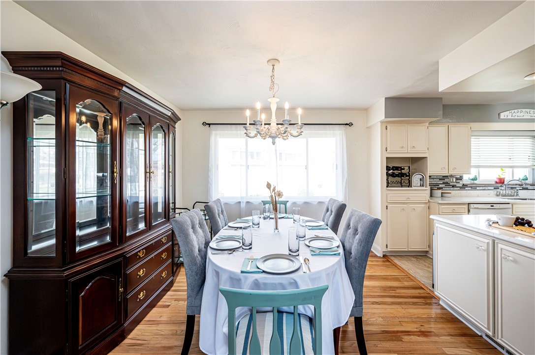 City Of Greensburg, Pennsylvania 15601, United States, 3 Bedrooms Bedrooms, ,3 BathroomsBathrooms,Residential,Pending,76464