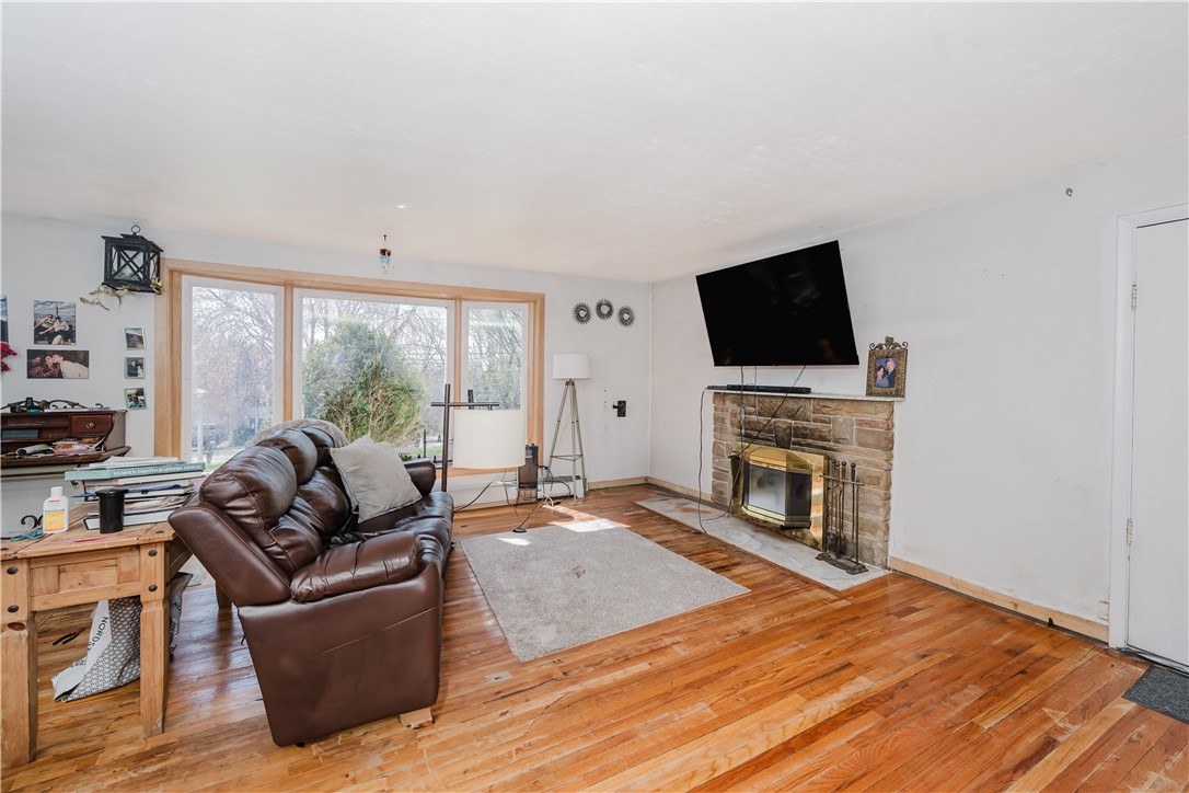 2503 7th Street Rd, New Kensington, Pennsylvania image 3
