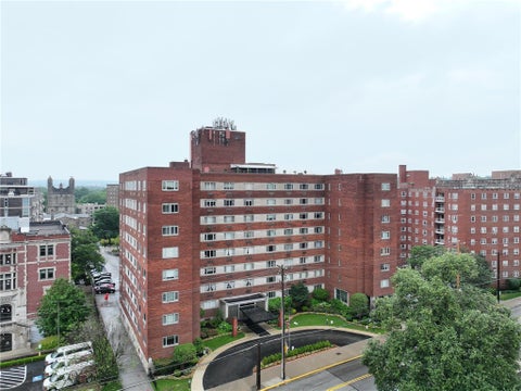 Photo for 128 N Craig St 815