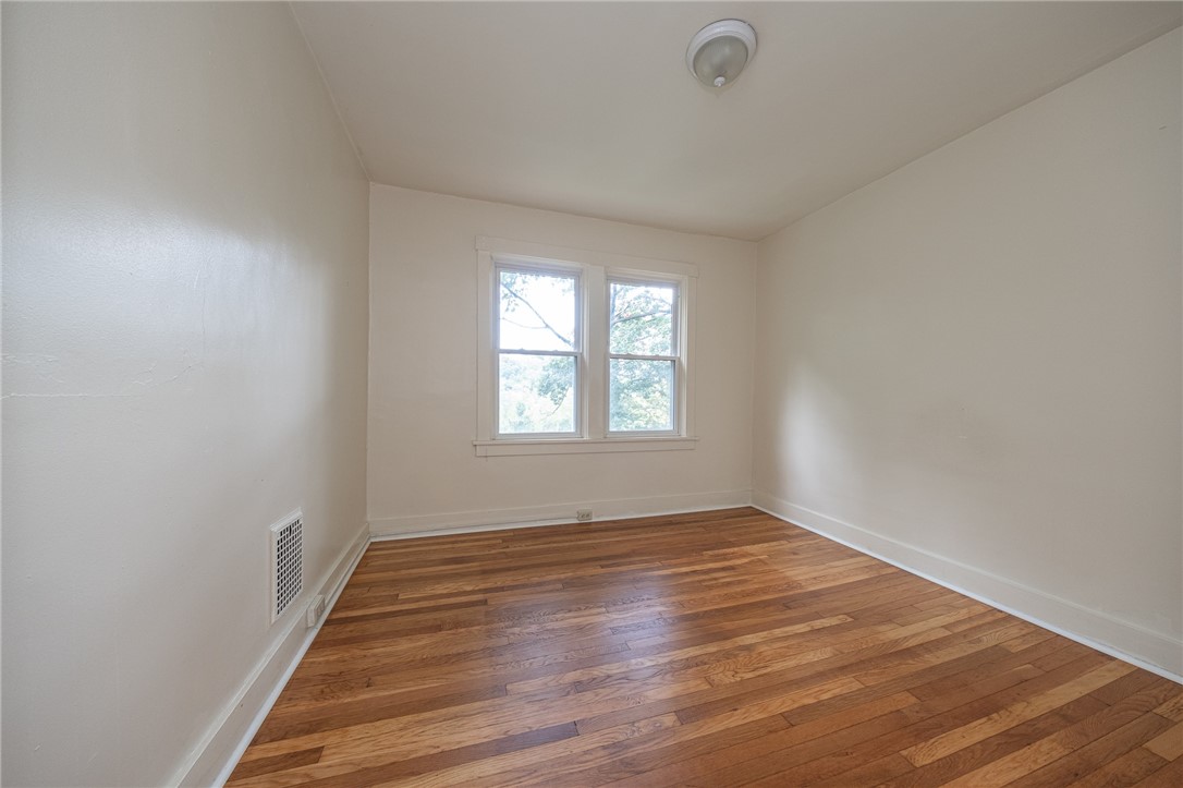 Swissvale, Pennsylvania 15218, United States, 4 Bedrooms Bedrooms, ,2 BathroomsBathrooms,Residential,Active,191991