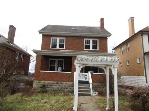 Photo of 3825 Atkins St, Pittsburgh, PA 15212 (MLS # 1735437)