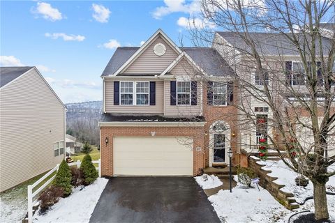 Photo of 227 Maple Ridge Dr, Canonsburg, PA 15317 (MLS # 1741485)