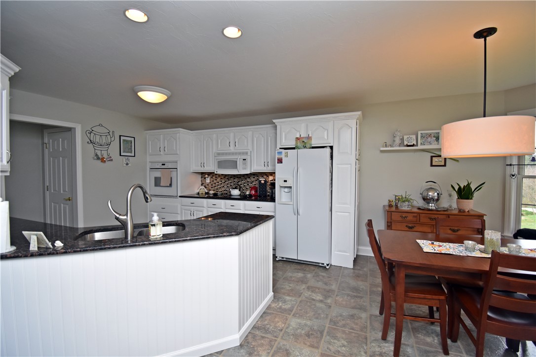 5795 Horseshoe Drive Dr, Bethel Park, Pennsylvania image 13