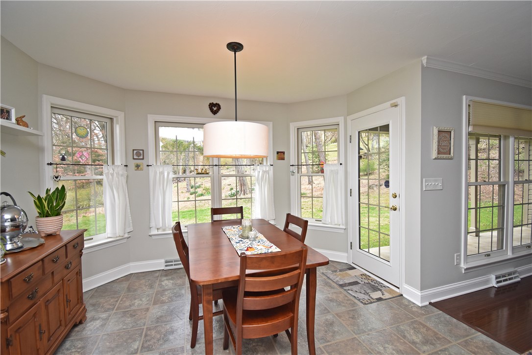 5795 Horseshoe Drive Dr, Bethel Park, Pennsylvania image 9