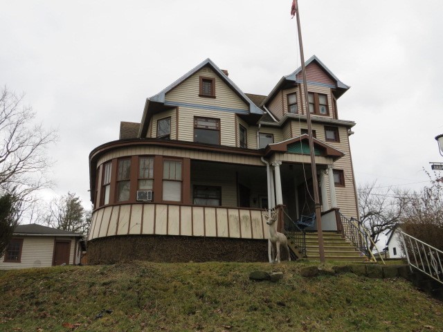237 Front St