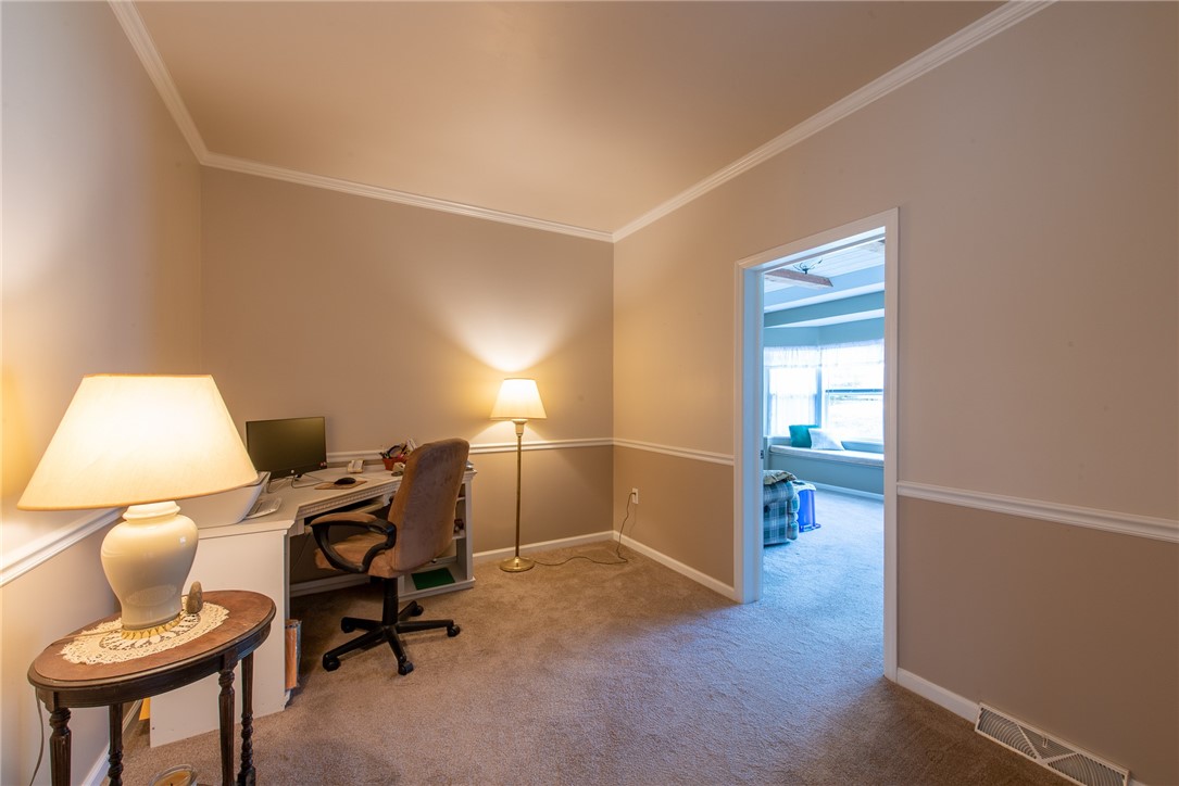 Lower Burrell, Pennsylvania 15068, United States, 3 Bedrooms Bedrooms, ,3 BathroomsBathrooms,Residential,Pending,215536