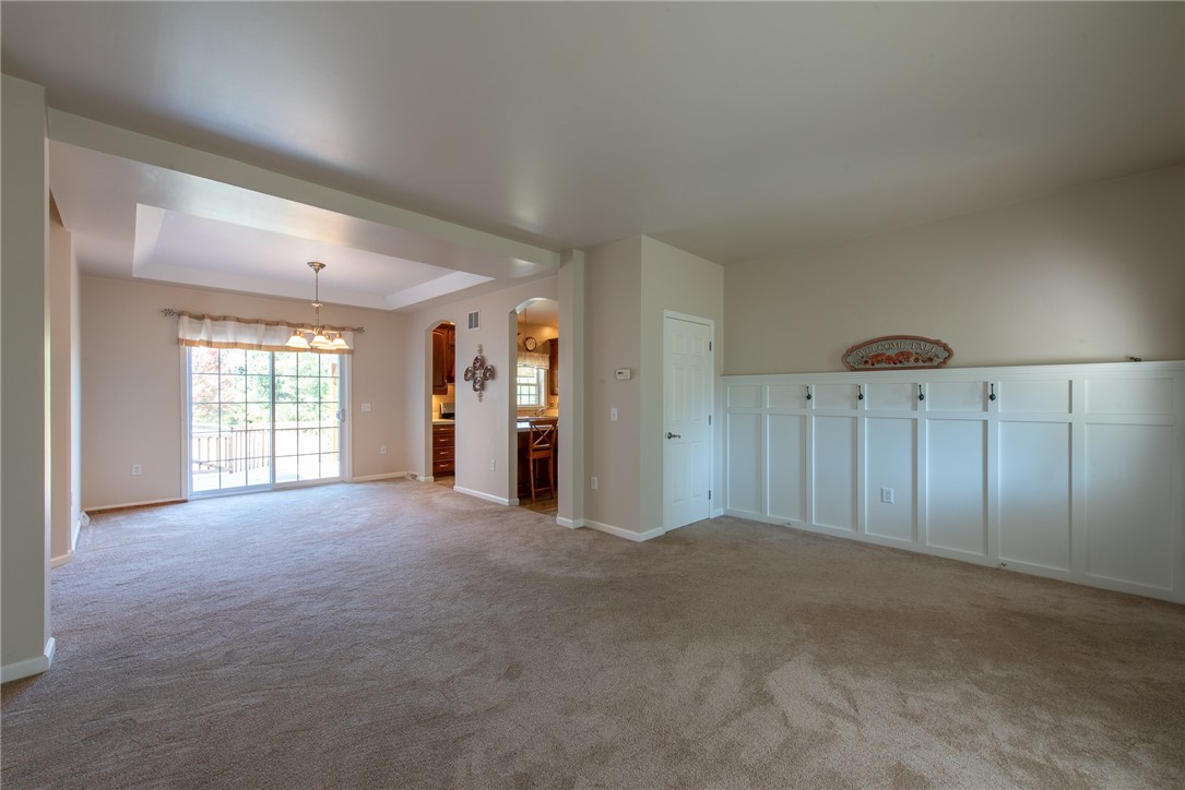 Lower Burrell, Pennsylvania 15068, United States, 3 Bedrooms Bedrooms, ,3 BathroomsBathrooms,Residential,Pending,215536