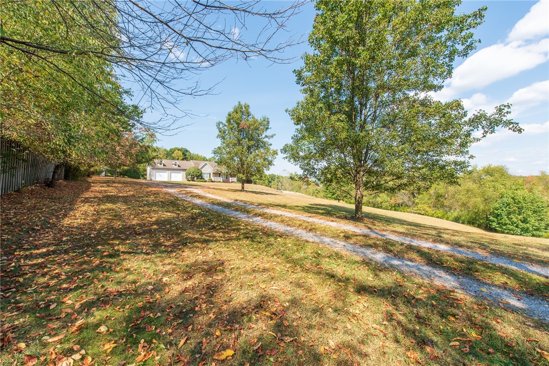 Lower Burrell, Pennsylvania 15068, United States, 3 Bedrooms Bedrooms, ,3 BathroomsBathrooms,Residential,Pending,215536