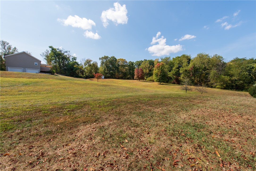 Lower Burrell, Pennsylvania 15068, United States, 3 Bedrooms Bedrooms, ,3 BathroomsBathrooms,Residential,Pending,215536