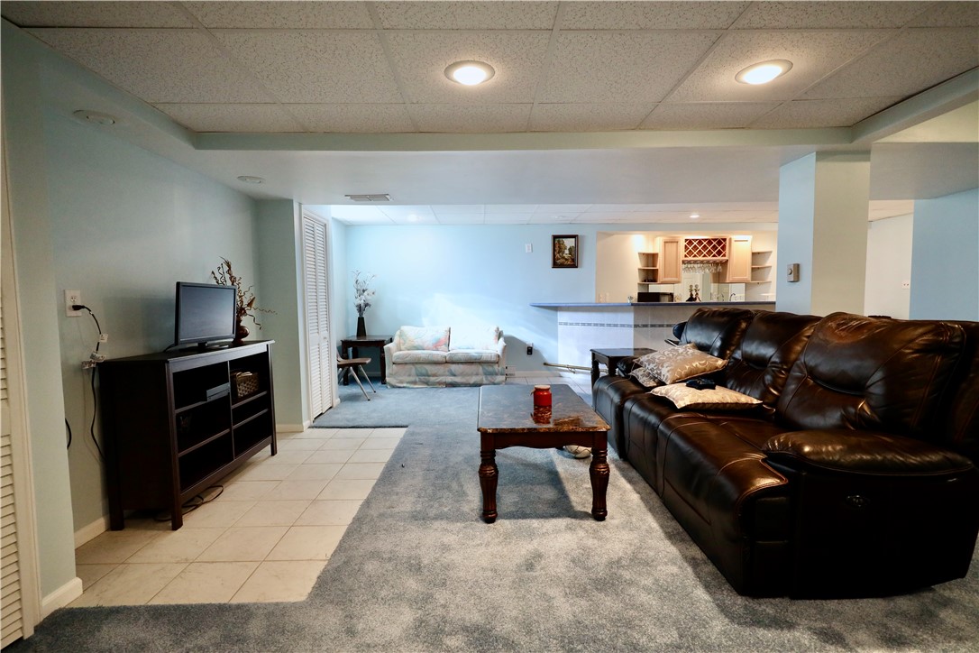 Murrysville, Pennsylvania 15668, United States, 4 Bedrooms Bedrooms, ,4 BathroomsBathrooms,Residential,Active,118406