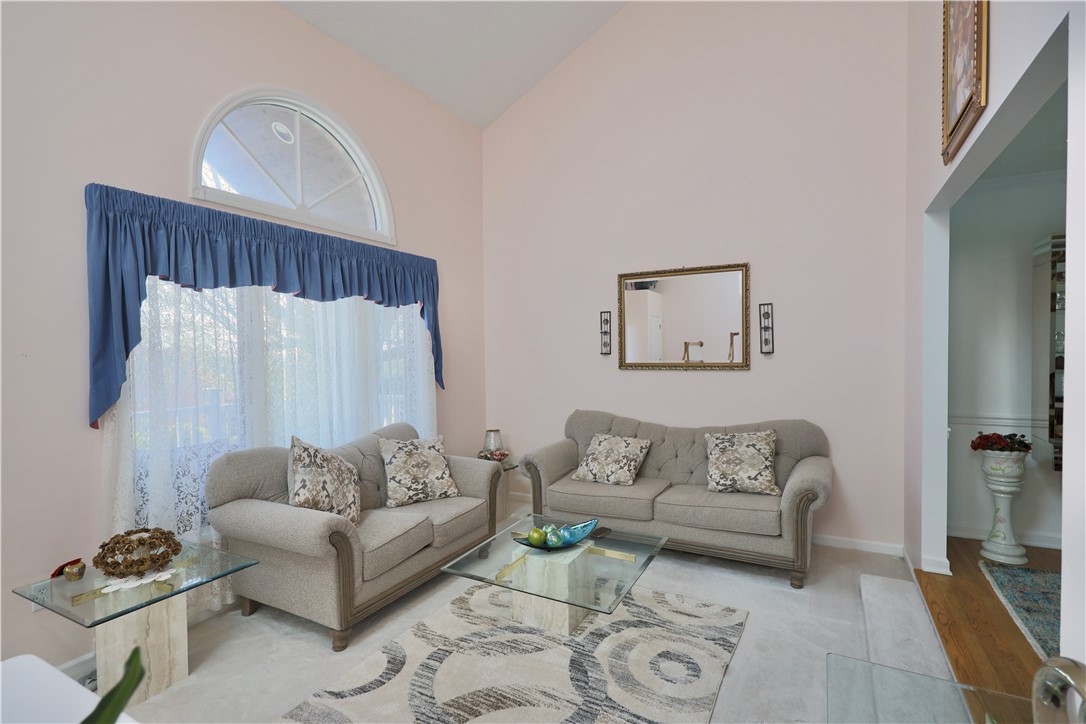 Murrysville, Pennsylvania 15668, United States, 4 Bedrooms Bedrooms, ,4 BathroomsBathrooms,Residential,Active,118406