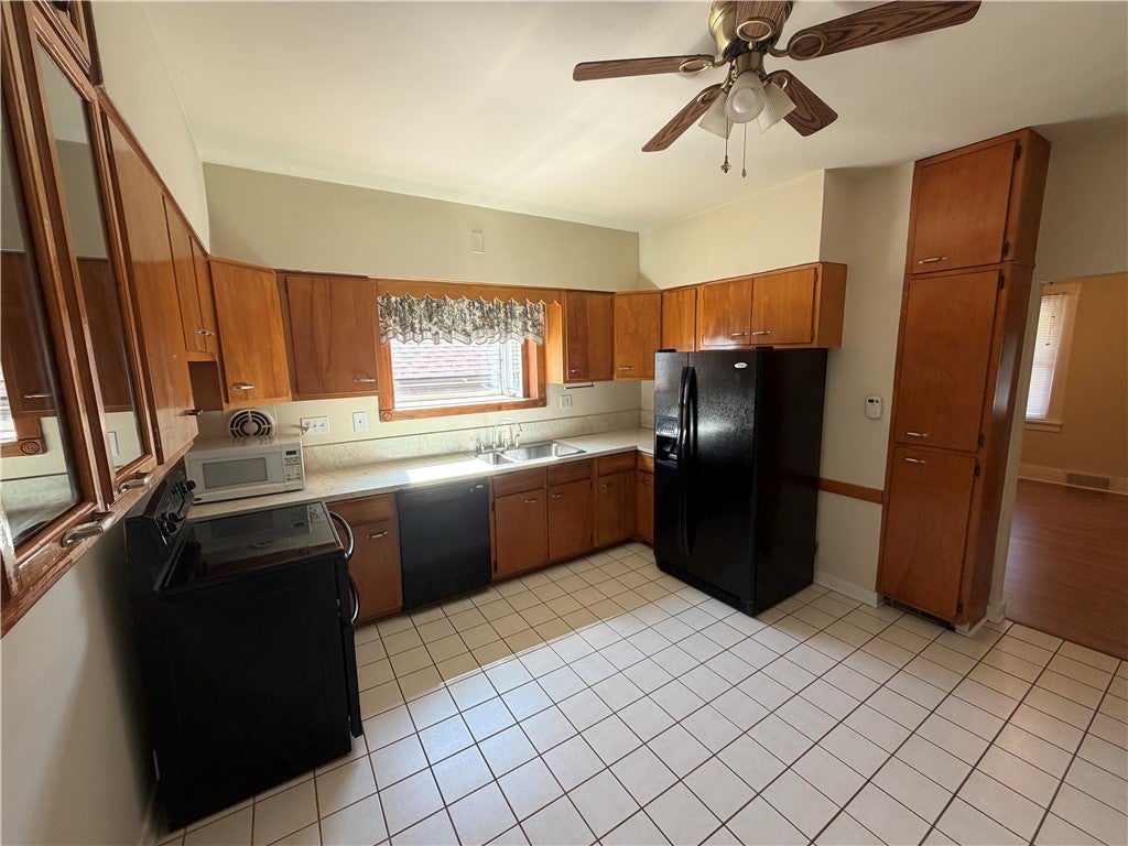 106 Cottrell Ave