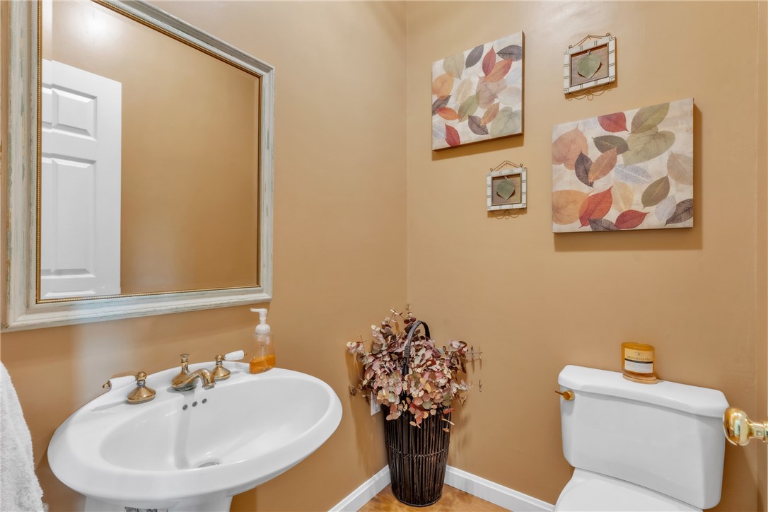 Penn Twp - But, Pennsylvania 16002, United States, 4 Bedrooms Bedrooms, ,4 BathroomsBathrooms,Residential,Active,122706