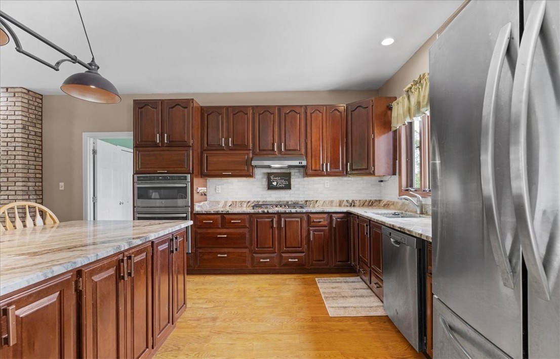 Penn Twp - But, Pennsylvania 16002, United States, 4 Bedrooms Bedrooms, ,4 BathroomsBathrooms,Residential,Active,122706