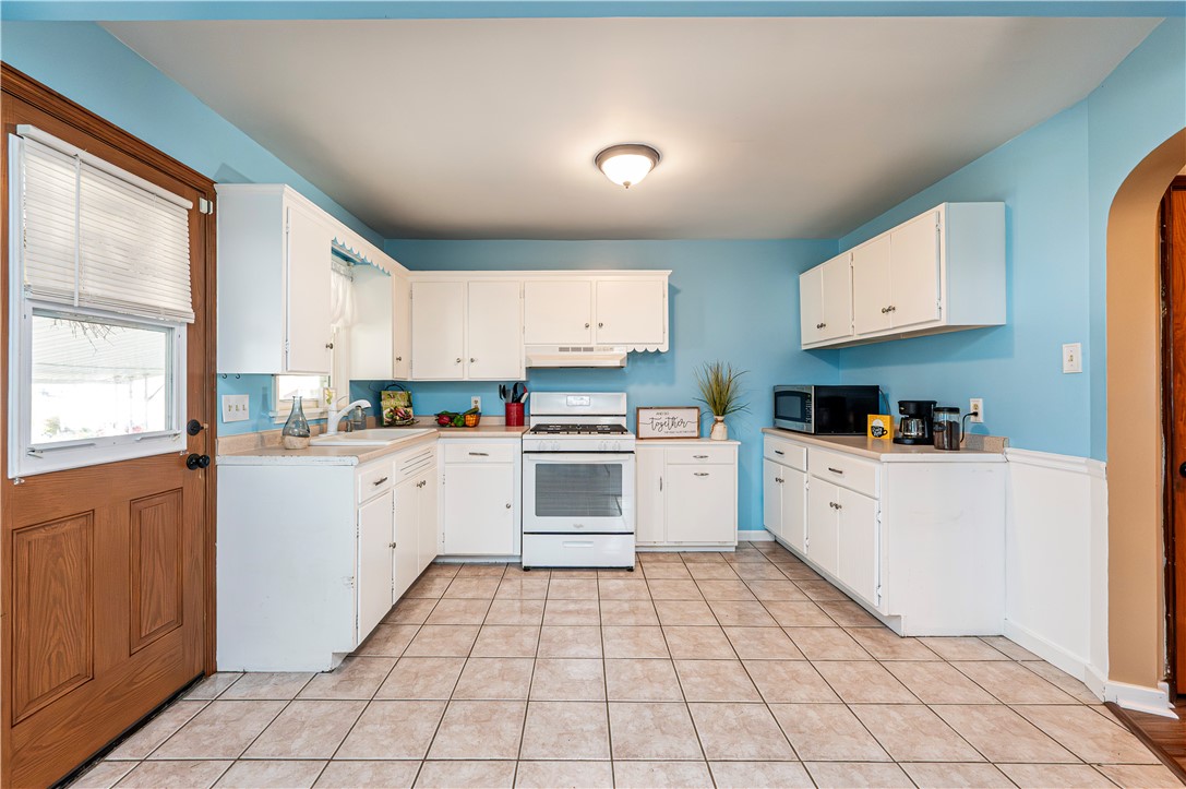 Center Twp/Homer Cty, Pennsylvania 15748, United States, 3 Bedrooms Bedrooms, ,1 BathroomBathrooms,Residential,Pending,241103