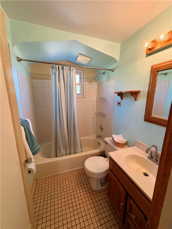 4426 E Barlind Dr, Whitehall, Pennsylvania image 11